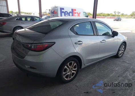 2017 Toyota Yaris Ia from USA, damaged, VIN 3MYDLBYV9HY191456